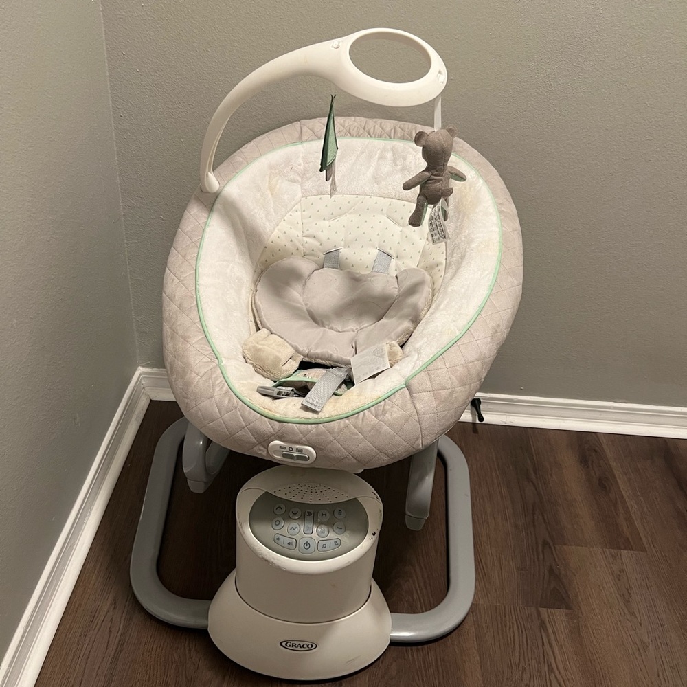 Baby motion swing